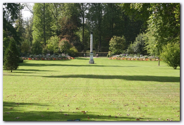 600x399 pixels (139K)